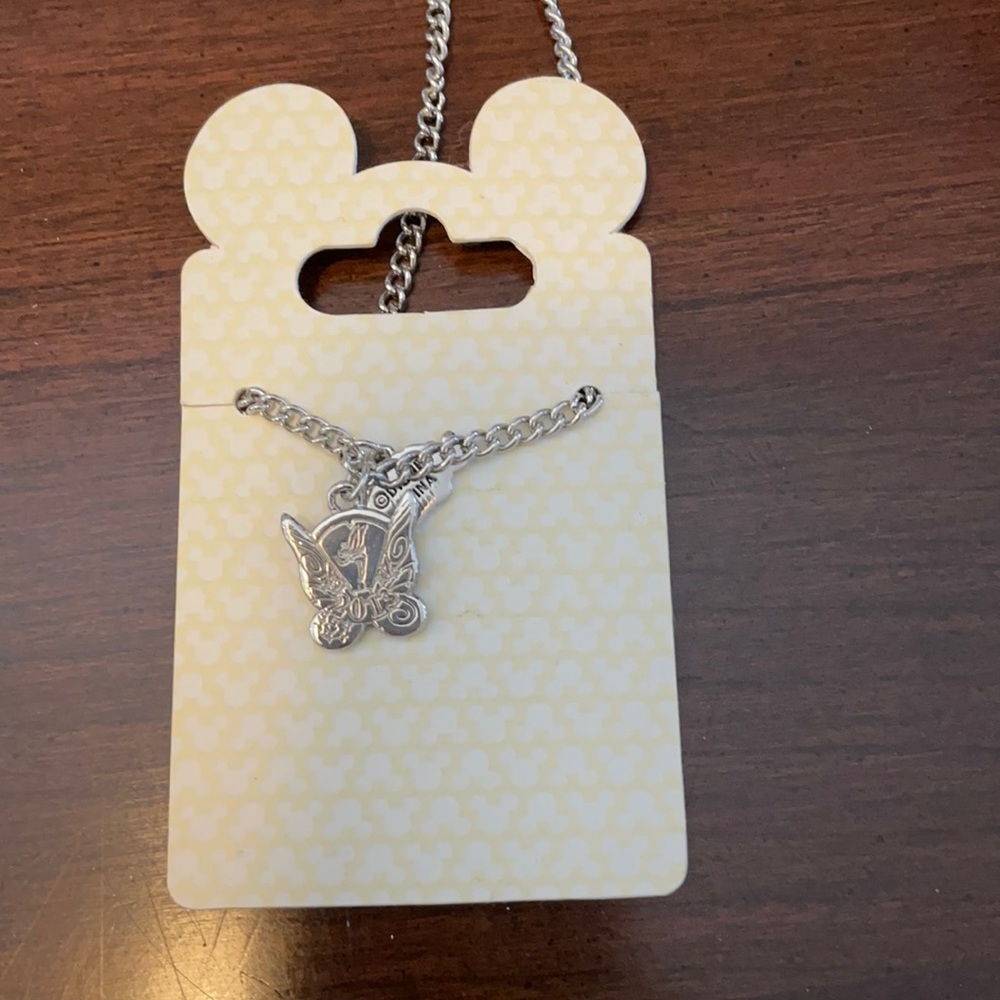Disney parks tinker bell 1/2 marathon necklace